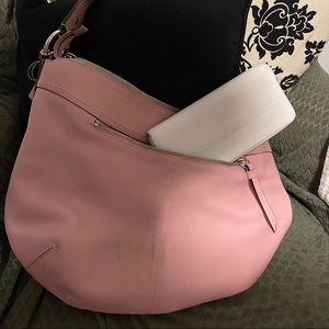 Classic/ Vintage Lot of 3 designer handbags(coach and Tory, plus (4) wallets